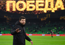 Председатель правления Объединения отечественных тренеров по футболу, член исполкома РФС, бывший тренер сборной России, чемпион СССР, обладатель Кубка СССР, финалист Кубка обладателей кубков Михаил Данилович Гершкович в пресс-центре «Московского комсомольца» подвел итоги футбольного сезона 2024/2025 и оценил подготовку команд к новому сезону.